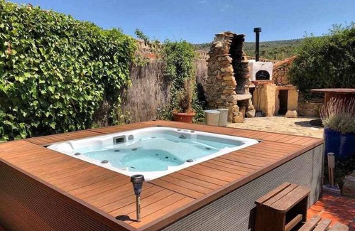 La Cuevarruz Apartment | Mundus - Triple Apartment