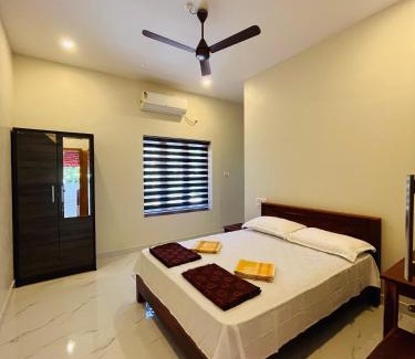 Munroe Island House | Munroe Meadows home