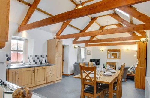 Llandysul House | Murmur y Ceri in the beautiful Llandysul