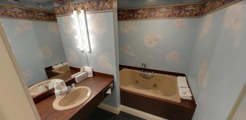 Mackinac Island Hotel | Murray Hotel