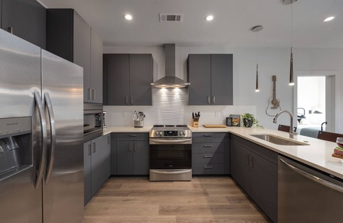 West End House | Muse - Odyssey - Heart of Midtown