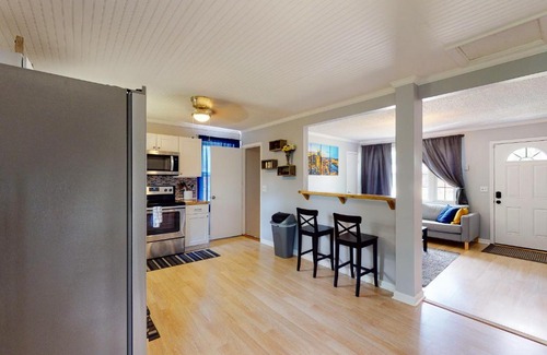 Talbot's Corner House | Music Maker