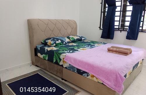 Kampung Gong Badak House | MUSYRIF HOMEstay