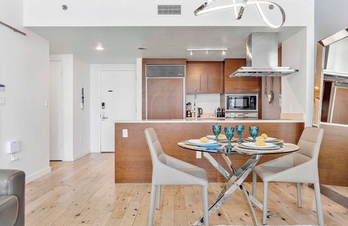 Downtown Miami Apartment | MVR Stylish High-Rise with Epic Views