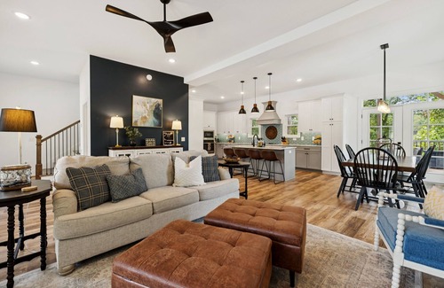 Smithville House | My Friend's Place-Center Hill Lake-close to PatesFord-Hot Tub-Lake View