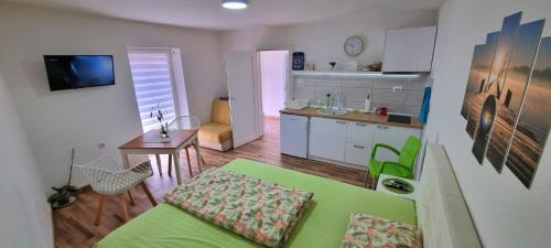 City Center Apartment | "My Life" luxury river apartments