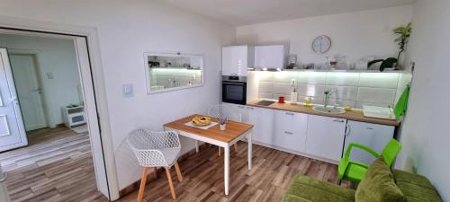 City Center Apartment | "My Life" luxury river apartments