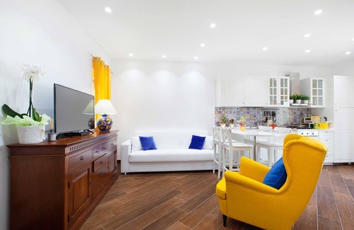 Termini Villa | My Rental Homes - Villa del Saraceno with sea view and salt water swimming pool