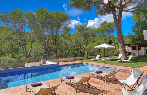 Tamariu Villa | My Rental Homes | Villa Cassiopea private pool and garden