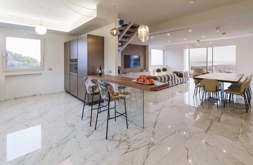 Taormina Villa | My Rental Homes - Villa Shelly with swimming pool, terrace and air conditioning