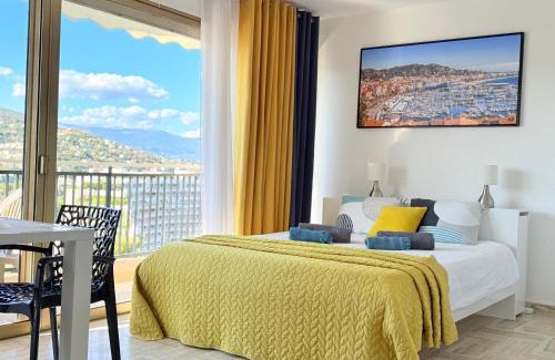 Mandelieu-La-Napoule Apartment | My Resid Appart Marina vue la Colline des Mimosas