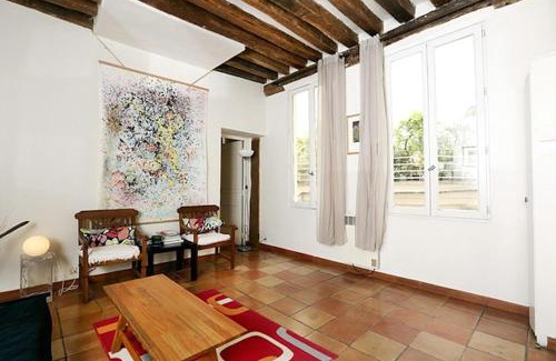 Quartier du Mail Apartment | My Trip in Paris - Argout