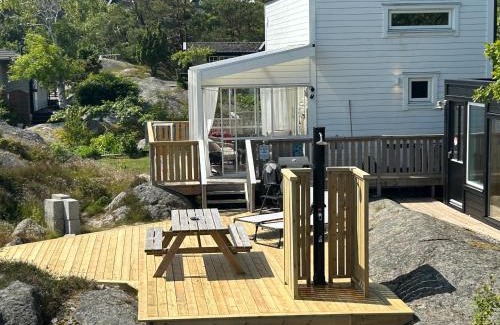 Branno House | Mycket trevlig stuga på Brännö med havsutsikt