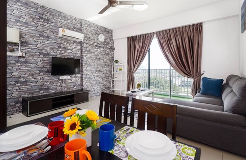 Bandar Meru Raya Apartment | MYHOME 3BR 7 PAX