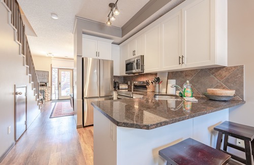 Canmore Ski Chalet | Mystic Springs Chalets - year round pool, hot tub, AC