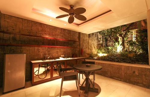 Batubelig Villa | Mystique One-Bedroom Villa with Private Pool, 2 minutes drive from to the beach