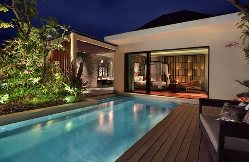 Batubelig Villa | Mystique One-Bedroom Villa with Private Pool, 2 minutes drive from to the beach