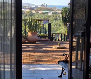 Hibberdene Bed & Breakfast | Mzimayi River Lodge