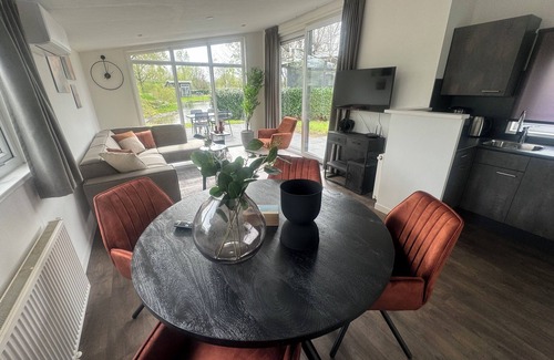 Susteren House | n/a