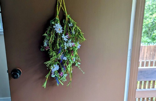 Carmel Woods Apartment | n "Casa Costagliola" Fabulous deal in Carmel!