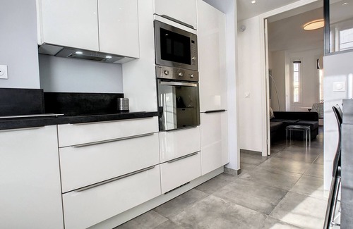 Nice City Centre Apartment | N&J - BOW WINDOW BUFFA - Central - Close sea