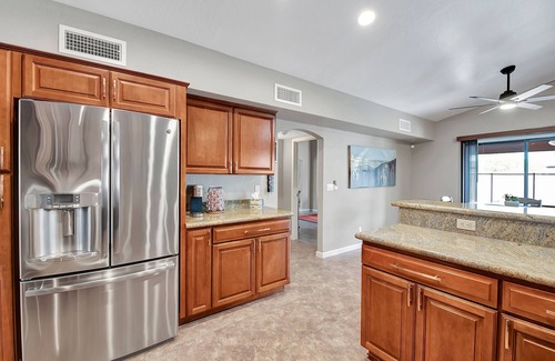 Paradise Valley Village House | N. Scottsdale Retreat W/Heated Pool & Hot Tub!