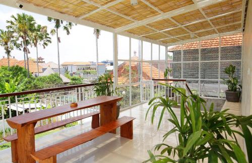 Batu Bolong House | Na-Mi Guesthouse Canggu