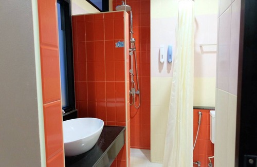 Trang Hotel | Na Tubthieng Boutique Resort