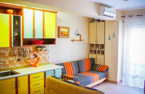 Shengjin Apartment | Nada SeaView Apartment