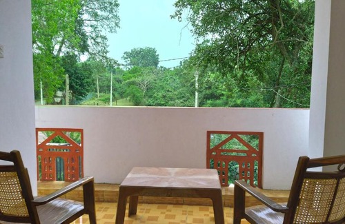 Kataragama Hotel | Nadeeka Rest & Safari