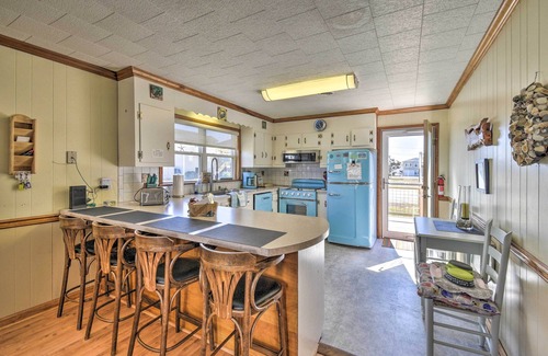Nags Head Cottage | Nags Head Cottage: Screened Porch, Walk to Beach!