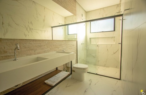 Centro Hotel | Naim Hotel