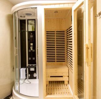 Đong Trieu Hotel | Nam Khánh HOTEL