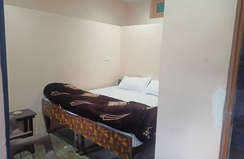 Gobind Dham Hotel | Nanda Devi Home Stay