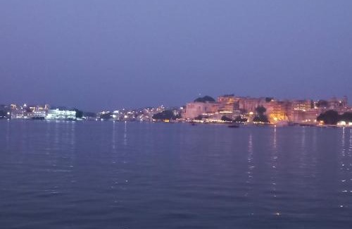 Udaipur City Centre House | Nandini Paying Guest House