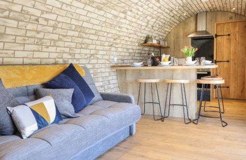 Llanfair Caereinion House | Nant y Garnedd