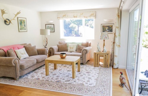 Dolgellau Cottage | NANT Y GWERNAN, pet friendly, with a garden in Dolgellau