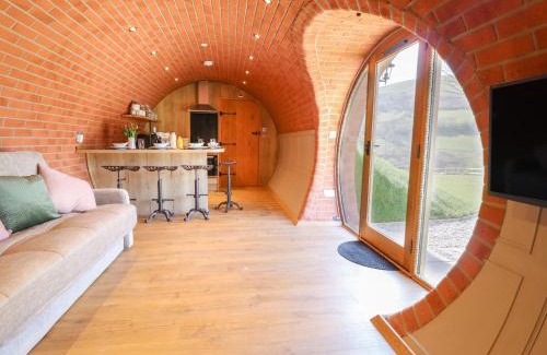 Llanfair Caereinion House | Nant yr Esgair