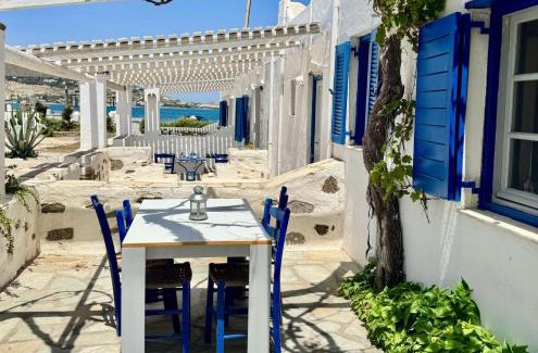 Naousa Hotel | Naoussa Hotel Paros by Booking Kottas