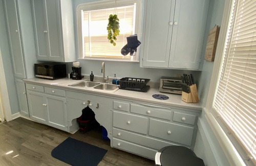 Vallejo House | Napa SF near all popular locations! PET FRIENDLY. King Bed Near Wine Country