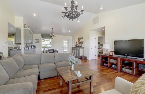Napa House | Napa Vineyard with Stunning Views By Allevo Homes