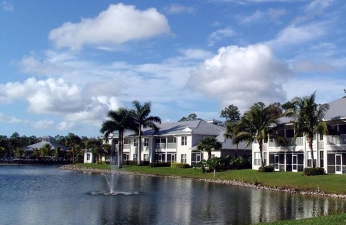 Naples Villa | Naples, FL. Lely Resort Gorgeous 2 bed, plus den sleeps 6. Free Golf till 10/15