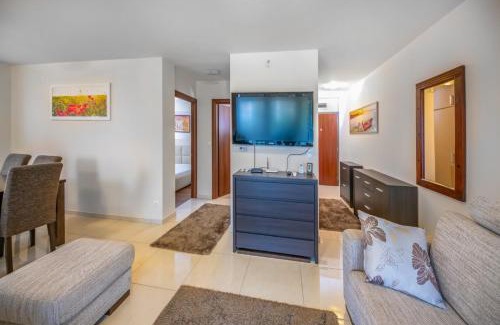 Balatonlelle Apartment | Napsugár 12 by HelloBalatonlelle