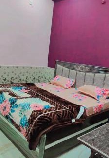 Vrindavan Hotel | Narayani seva dham