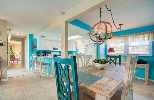 Bay Esplanade House | Narcissus Beach House - Weekly Beach Rental