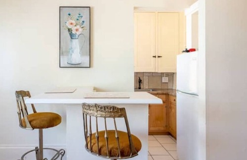 Armory Park House | Armory Park home within walking distance to Downtown Tucson, UofA, 4th Avenue