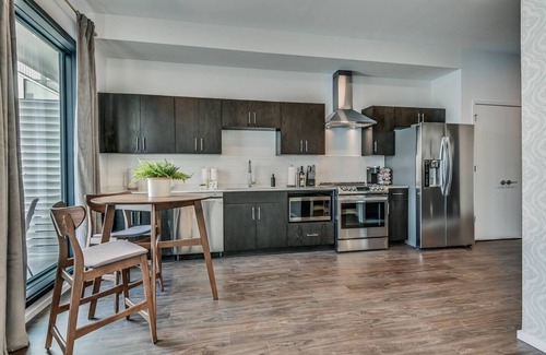 Edgehill Condo | Nashville Condo Gulch/Downtown-Walking Distance