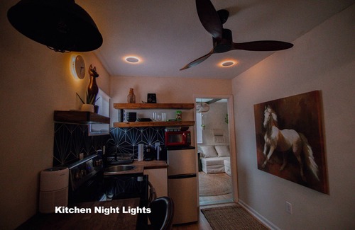 Nashville House | Nashville Guesthouse Oasis with Pool, HotTub & Nature Retreat – 15 Mins to DWTN