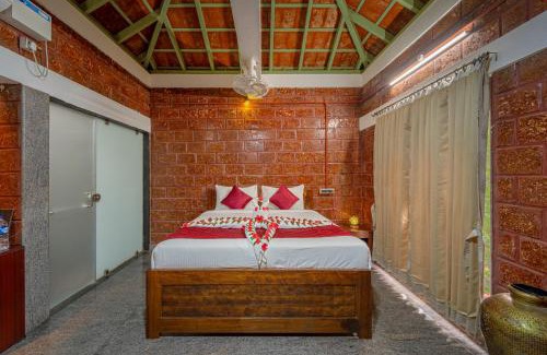 Manjakuppam Hotel | Nathan Resort with Swimming Pool