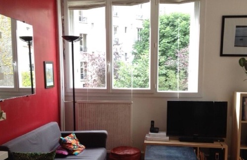 Bel-Air Nord Apartment | NATION NEIGHBOURHOOD-TRULY PARISIAN